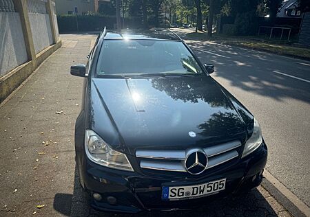 Mercedes-Benz C 220 CDI T BlueEFFICIENCY -