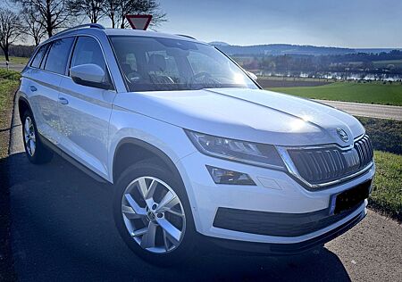 Skoda Kodiaq 2.0 TDI PANO DSG 4x4 STYLE 360°
