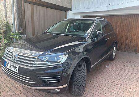 VW Touareg Volkswagen 3.0 V6 TDI SCR Exclusive BMT Terrain...
