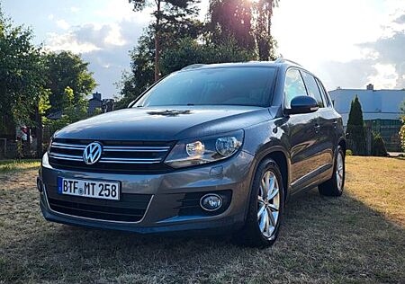 VW Tiguan Volkswagen 1.4 TSI BMT LOUNGE Sport & Style LOUN...