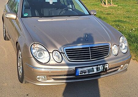 Mercedes-Benz E 320 CDI AVANTGARDE Avantgarde