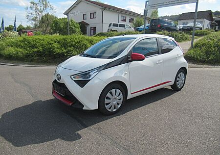 Toyota Aygo (X) Aygo 1.0 Automatik *Rückfahrkamera*Apps*