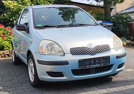 Toyota Yaris 1.3 Sol sol