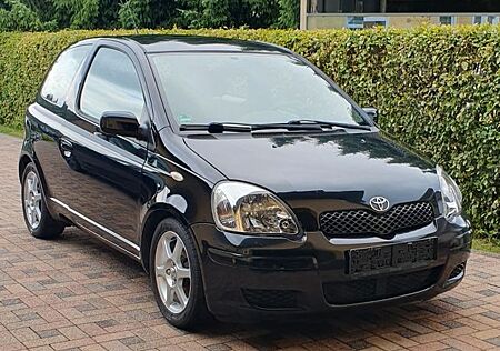 Toyota Yaris 1.3 Sol, TÜV, Klima, 8-fach Bereifung