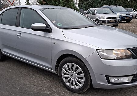Skoda Rapid Spaceback 1.4 Ambition *AHK