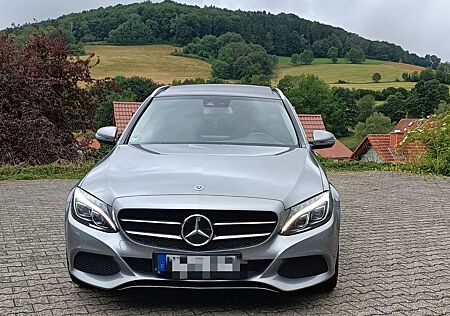 Mercedes-Benz C 180 T AVANTGARDE