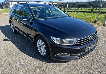 VW Passat Variant Volkswagen Comfortline 2.HAND AHK ALLWETTER