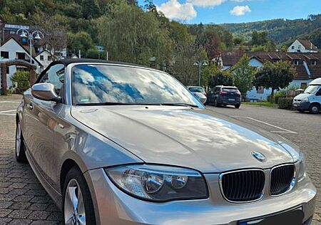 BMW 120i Cabrio - facelift mit Automatik