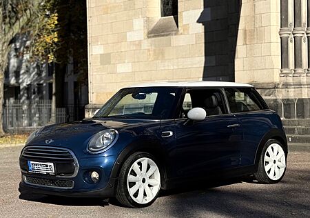 Mini Cooper 1.5 F56 Pano*Kamera*Keyless*Leder*