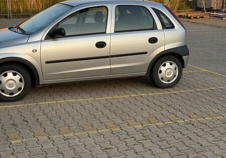 Opel Corsa 1.2 -
