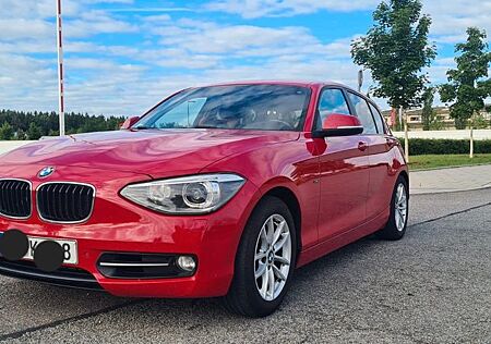 BMW 120d Sport Line , AHK , Sitzh. Sportsi. Xenon
