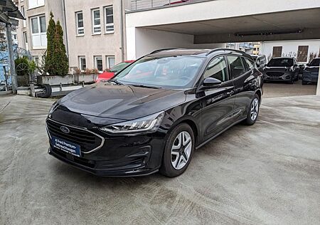 Ford Focus Turnier Cool & Connect / Automatik