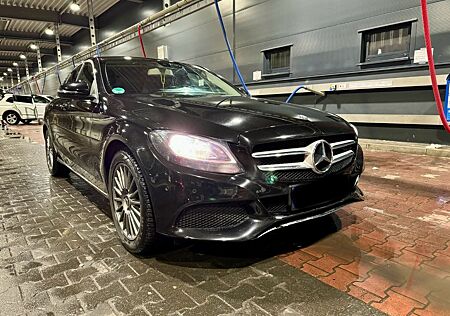 Mercedes-Benz C 180 EDITION Autom. EDITION