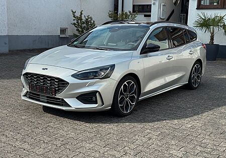 Ford Focus Turnier ST-Line