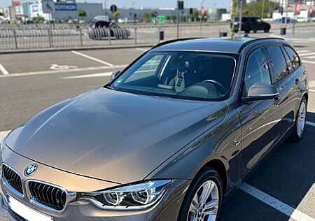 BMW 320d xDrive Touring Sport Line Sport Line