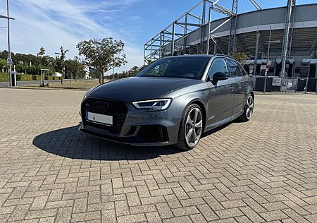 Audi RS3 2.5 TFSI S tronic quattro Sportback -