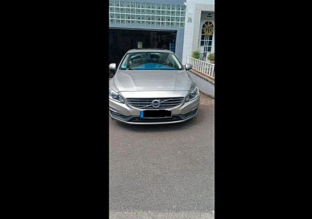 Volvo S60 D4 Geartronic Summum Summum