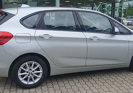 BMW 218i -