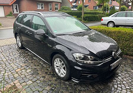 VW Golf Volkswagen Variant 2,0 TDI R-Line DSG
