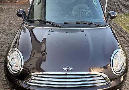 Mini Cooper D Cabrio Highgate Highgate