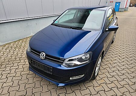 VW Polo Volkswagen V Team