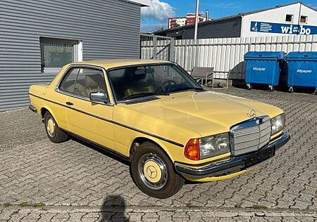 Mercedes-Benz 230 C Sammlerzustand