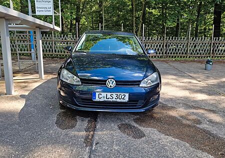 VW Golf Volkswagen 7 /Automatik/Navi/Teilleder/Schaltwippen