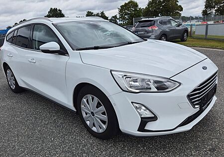 Ford Focus Turnier Cool & Connect*Navi*