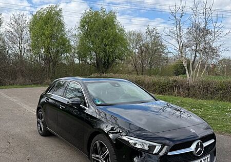 Mercedes-Benz A 200 A 200d Neue Reifen + Scheckheftgepfleg usw