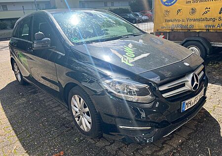 Mercedes-Benz B 180 d -