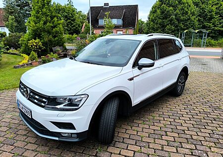 VW Tiguan Allspace Volkswagen 2.0 TSI OPF 140kW DSG 4MOTIO...