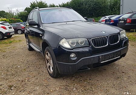 BMW X3 ,4X4,2.0d,Panoramadach.,Leder,AHK,