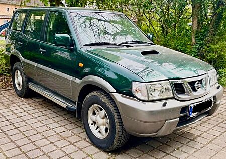 Nissan Terrano 3,0 Di Outdoor