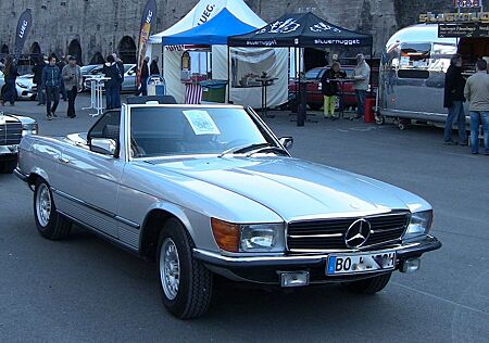 Mercedes-Benz 280 SL R107