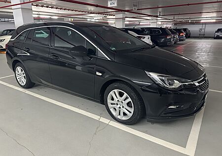 Opel Astra K SportsTourer/Innovation/schwarz/1,6 CDTI