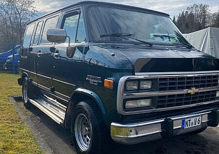 Chevrolet Chevy Van
