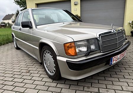 Mercedes-Benz 190 190E 2,3-16