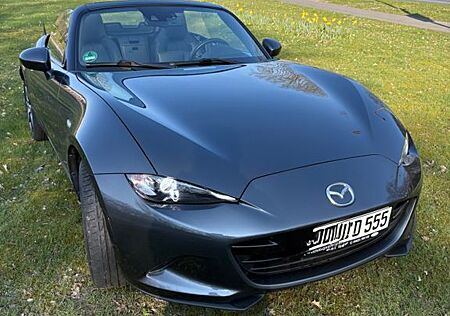Mazda MX-5 2.0 SKYACTIV G Sports-Line-wenig Kilometer!
