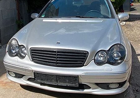 Mercedes-Benz 200