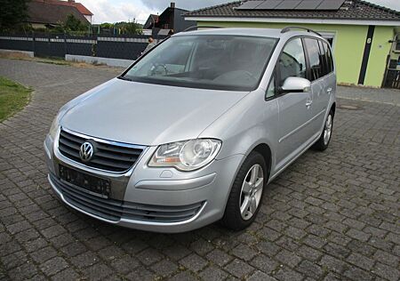 VW Touran Volkswagen 1.9 TDi United/SHZ/Navi/Climatr./8f-Bere