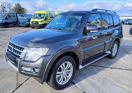 Mitsubishi Pajero 3.2Di-D TOP XENON/TEMPOMAT/AHK/NAV/eGSD