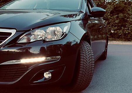 Peugeot 308 Style PureTech 110 STOP & START Style