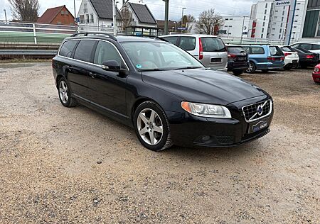 Volvo V70 Kombi Momentum
