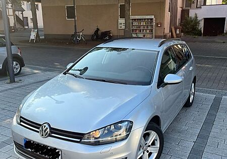 VW Golf Volkswagen 1.6 TDI DSG Trendline Variant Trendline