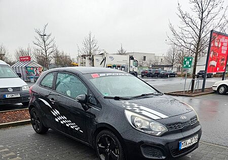 Kia Rio 1.2 Business Line Business Line