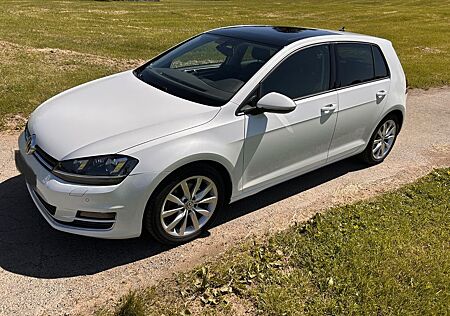 VW Golf Volkswagen 1.4 TSI BMT Highline
