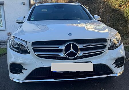 Mercedes-Benz GLC 250 4MATIC AMG Line Autom. AMG Line