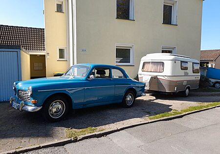 Volvo Amazon P122S und Wohnwagen Hymer Eriba Triton