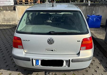 VW Golf Volkswagen 1.6 Auto Standard