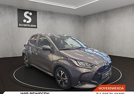 Toyota Yaris 1.5 Hybrid Teamplayer - LED+EPH+SHZ+ACC